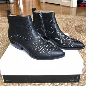 Dolce Vita Uma Studded Leather Black Bootie—6.5